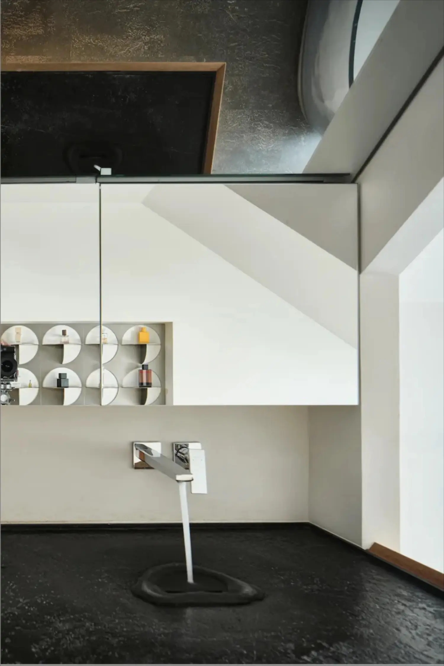 lee Designer Home Decoration