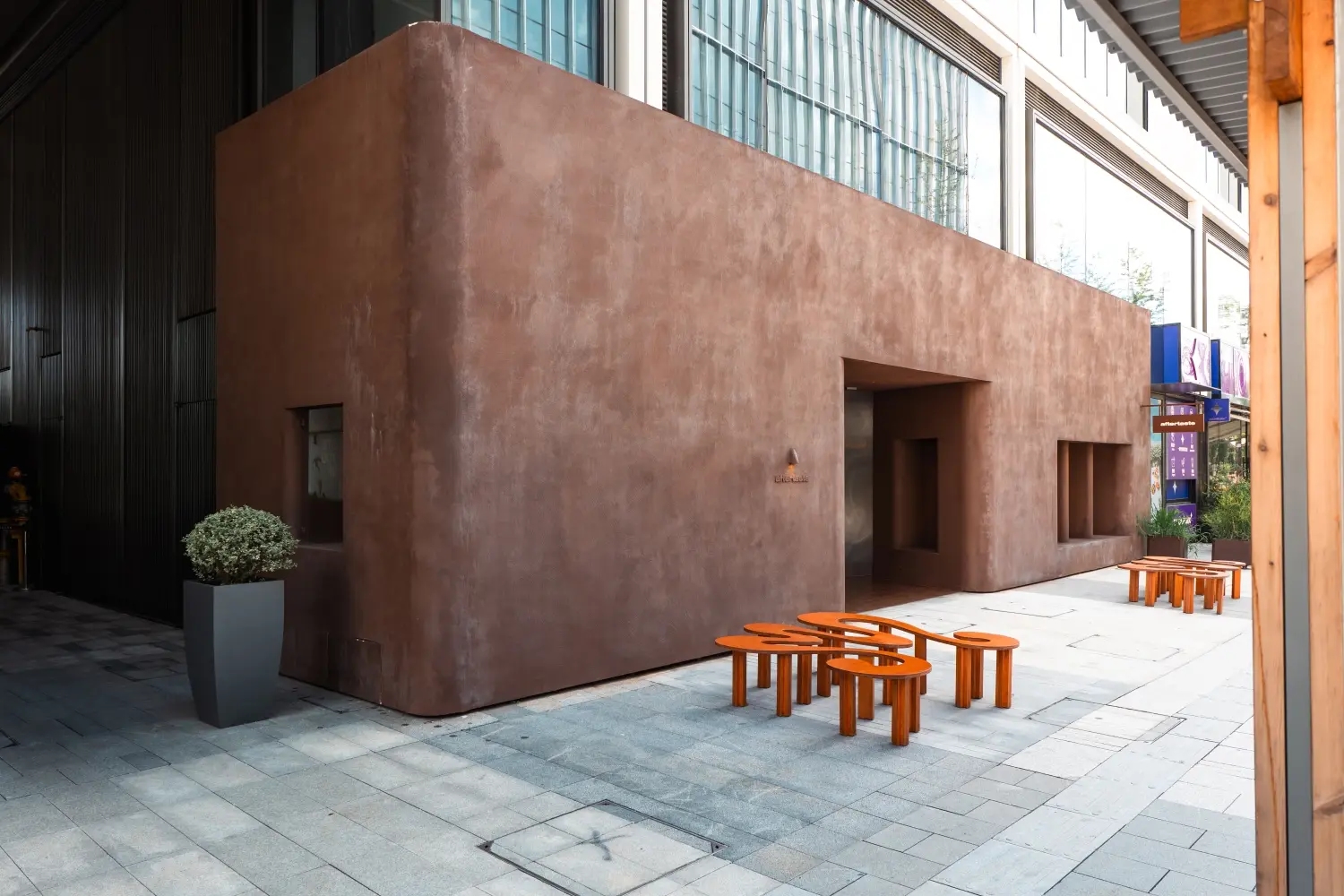 Aftertaste Cork Case