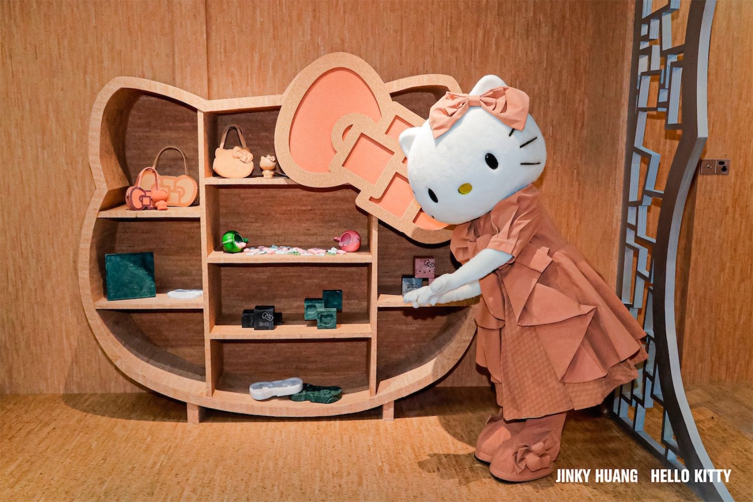 JinkyHuang x Hello Kitty